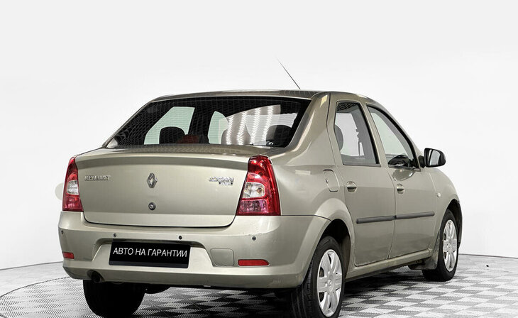 Renault Logan - Фото 2