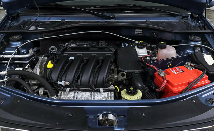 Renault Logan - Фото 3