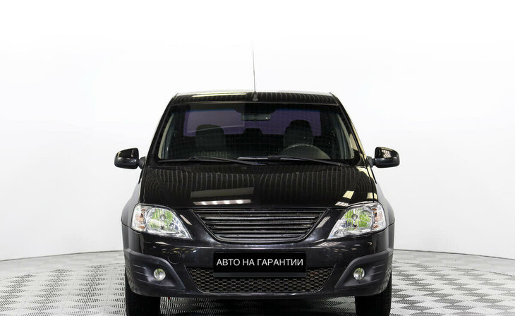 Renault Logan - Фото 1