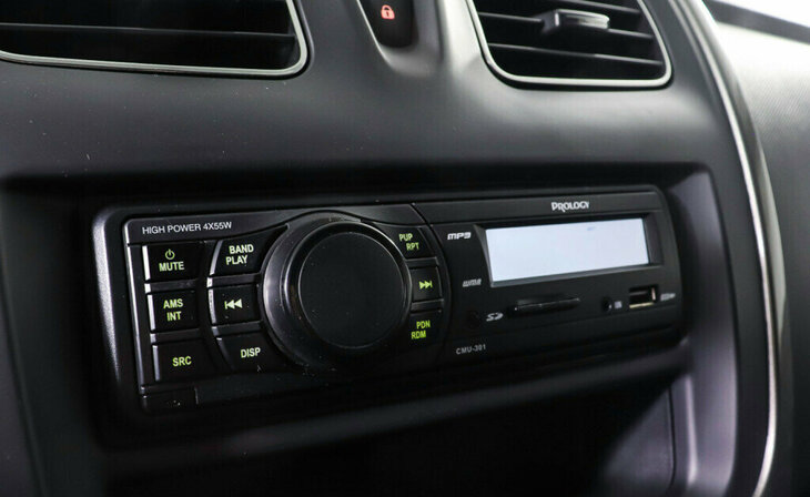 Renault Logan - Фото 10