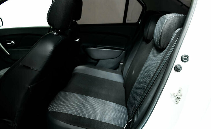 Renault Logan - Фото 11