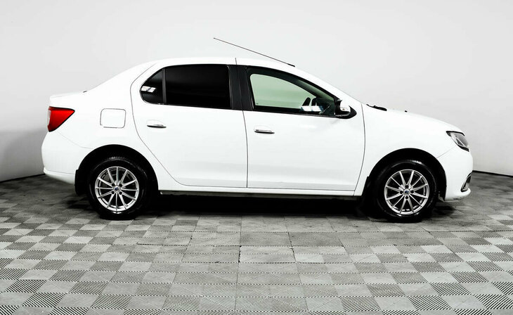 Renault Logan - Фото 3