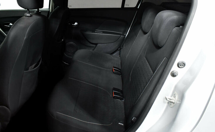 Renault Logan - Фото 9