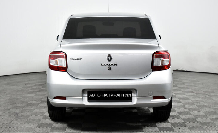 Renault Logan - Фото 5