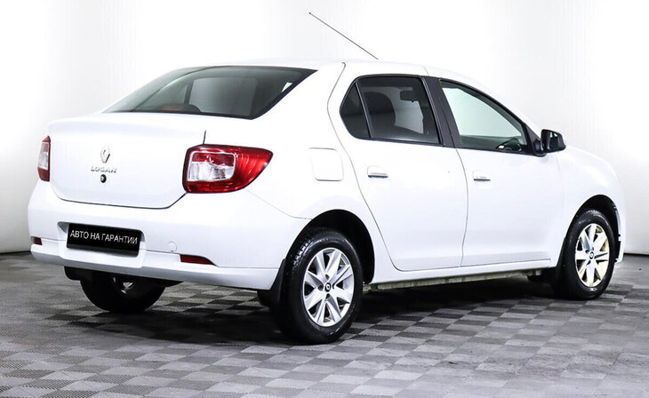 Renault Logan - Фото 4