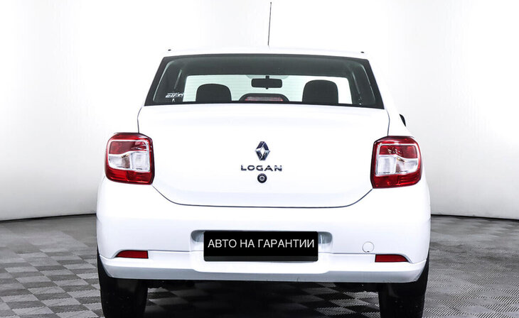 Renault Logan - Фото 5