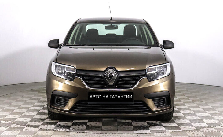 Renault Logan - Фото 1