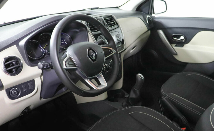 Renault Logan - Фото 5