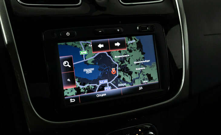 Renault Logan - Фото 8