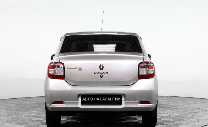 Renault Logan - Фото 3