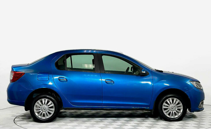 Renault Logan - Фото 3