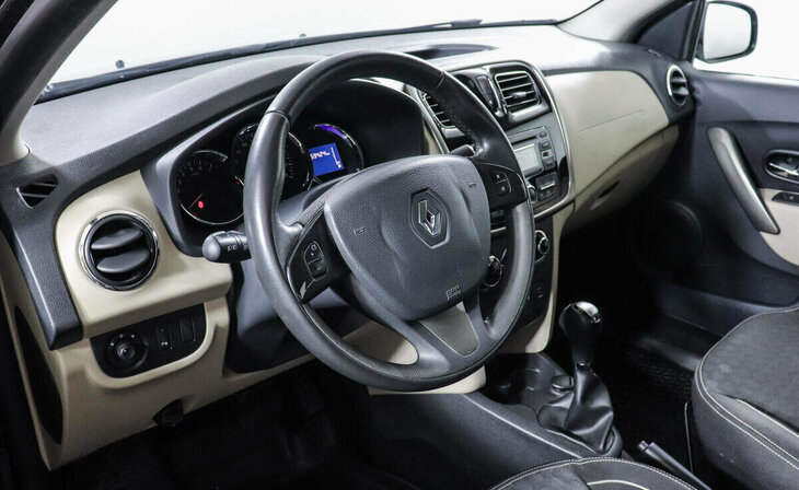 Renault Logan - Фото 5