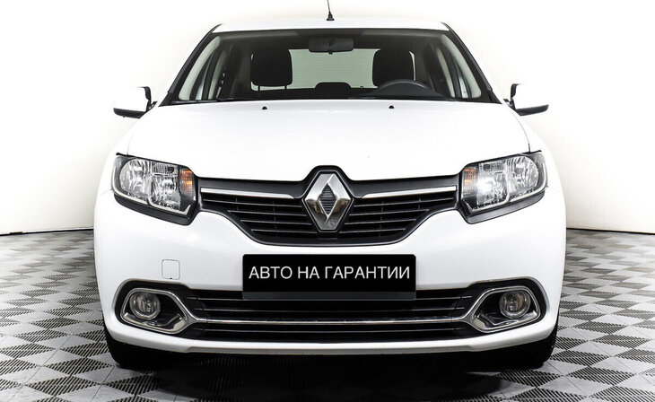 Renault Logan - Фото 1