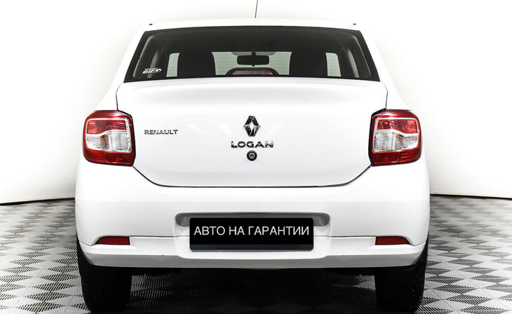 Renault Logan - Фото 5