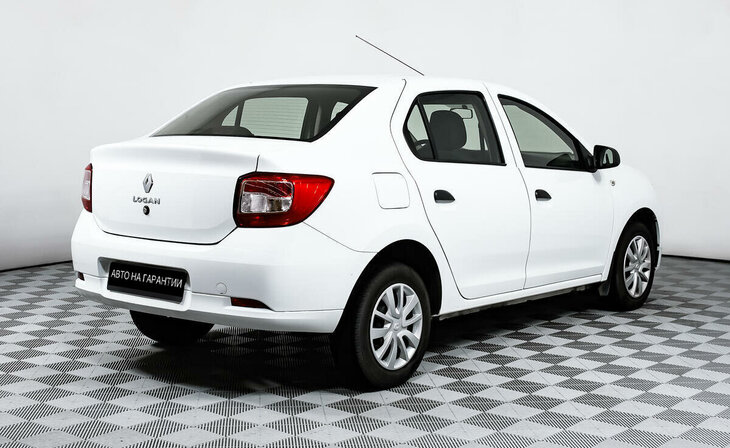 Renault Logan - Фото 4