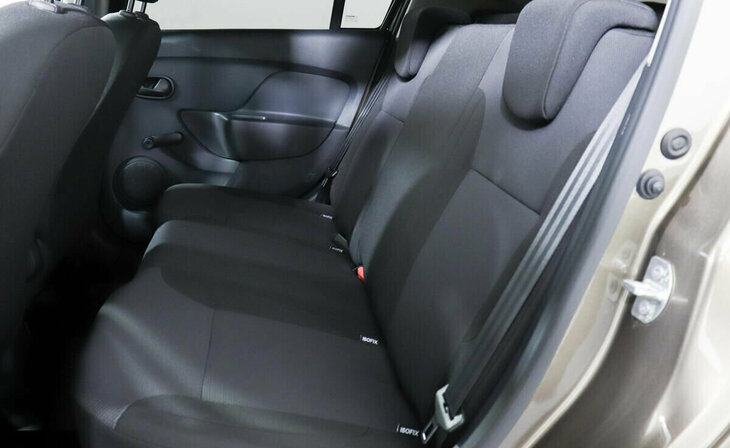 Renault Logan - Фото 8