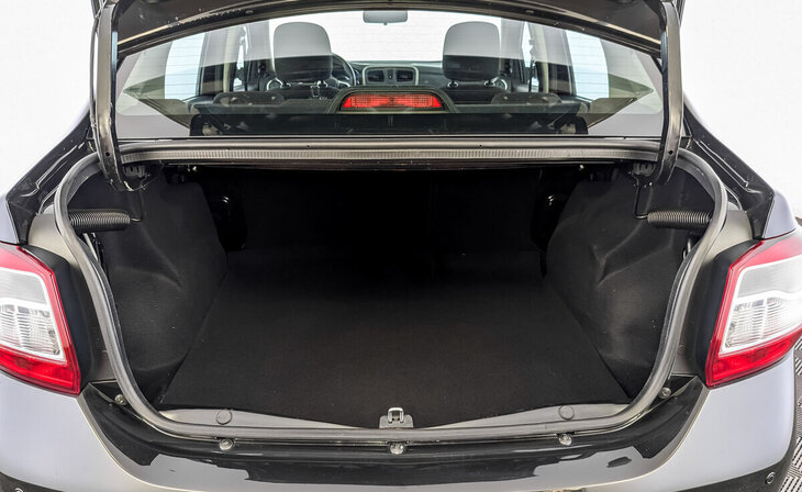 Renault Logan - Фото 20