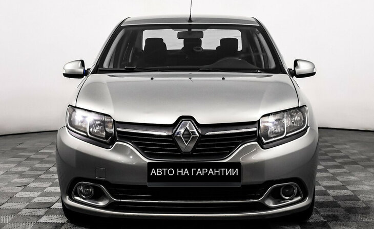 Renault Logan - Фото 1