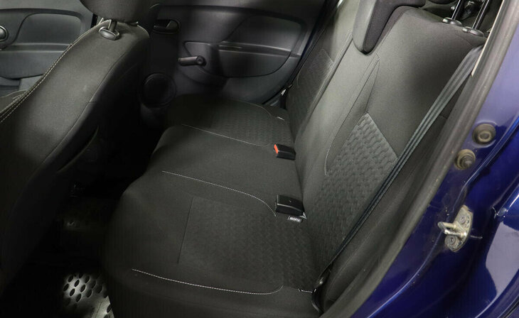 Renault Logan - Фото 8