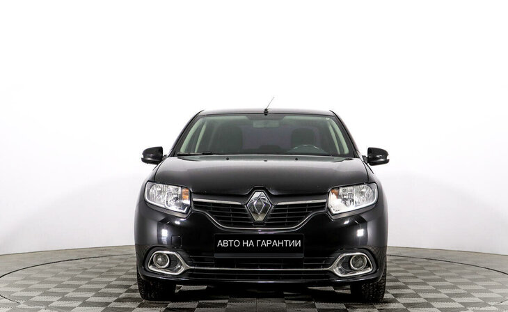 Renault Logan - Фото 1