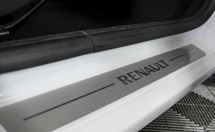 Renault Logan - Фото 14