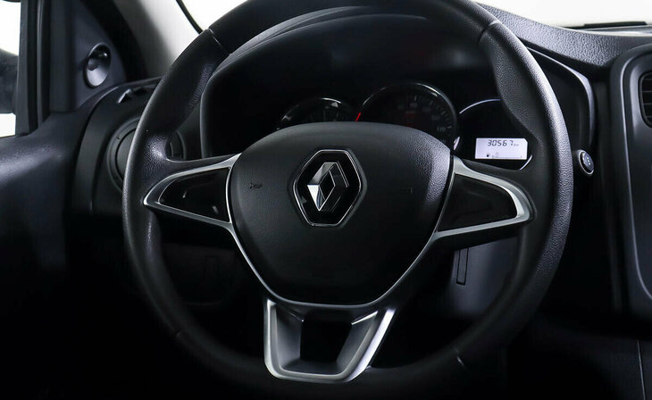 Renault Logan - Фото 10