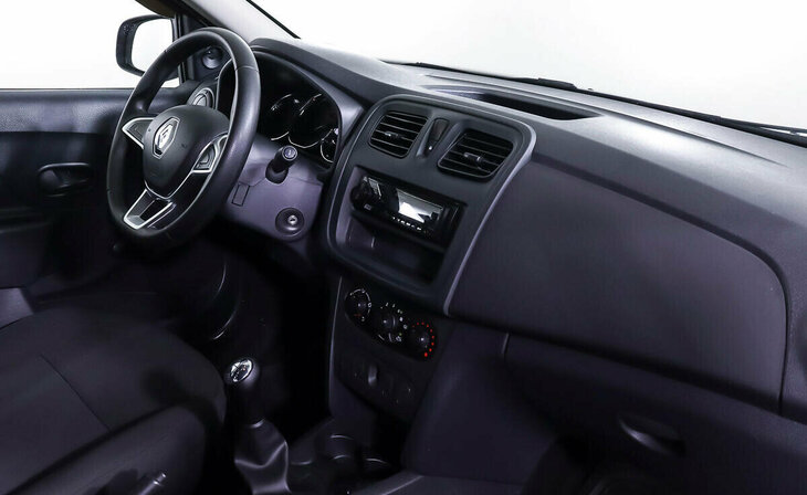 Renault Logan - Фото 7