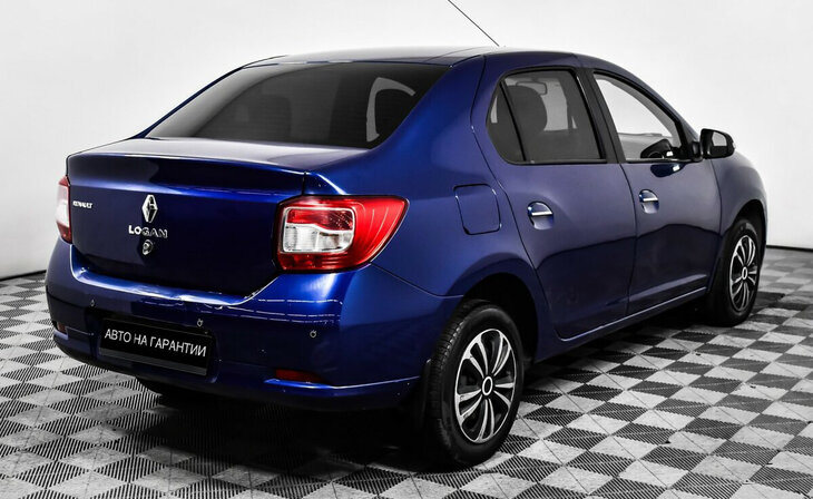 Renault Logan - Фото 4