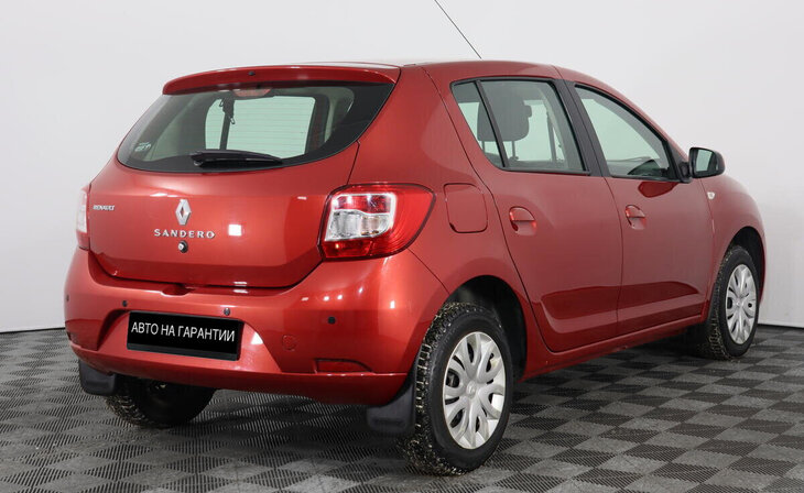 Renault Sandero - Фото 2
