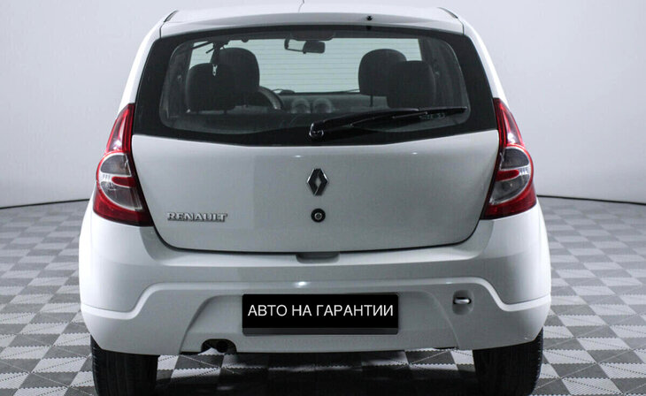 Renault Sandero - Фото 3