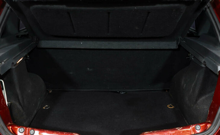 Renault Sandero - Фото 9