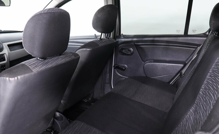 Renault Sandero - Фото 8