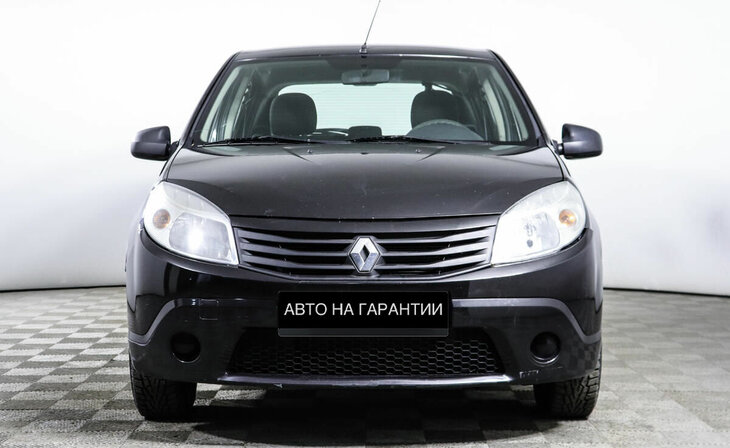 Renault Sandero - Фото 1