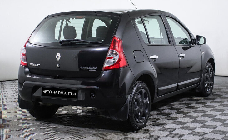 Renault Sandero - Фото 2