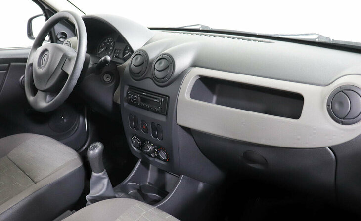 Renault Sandero - Фото 4