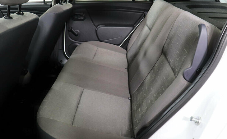 Renault Sandero - Фото 8