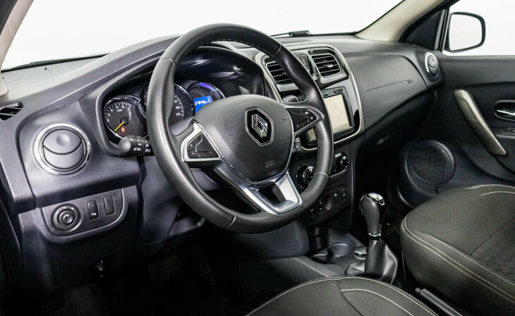 Renault Sandero - Фото 6