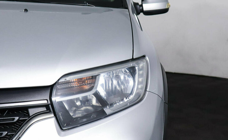 Renault Sandero - Фото 6