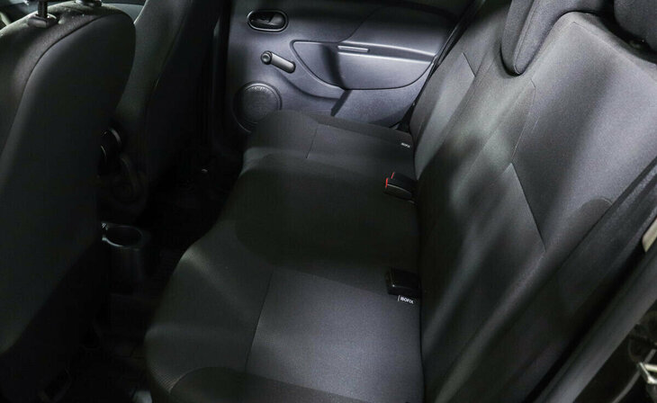 Renault Sandero - Фото 9