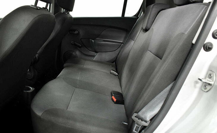 Renault Sandero - Фото 10