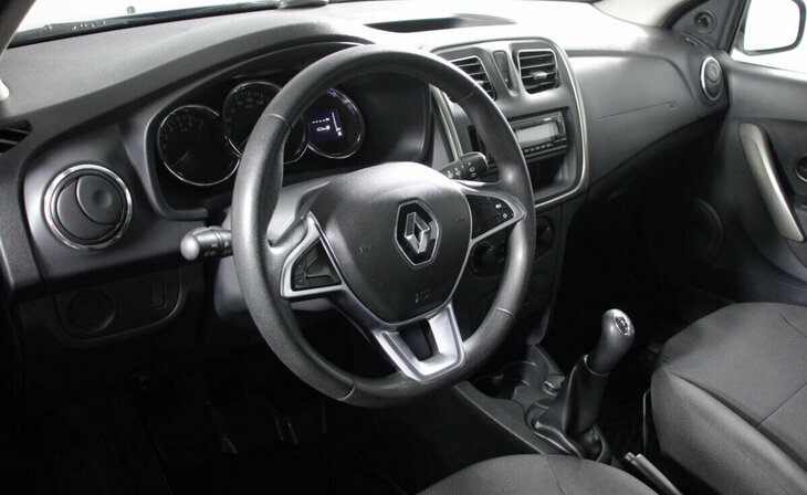 Renault Sandero - Фото 6
