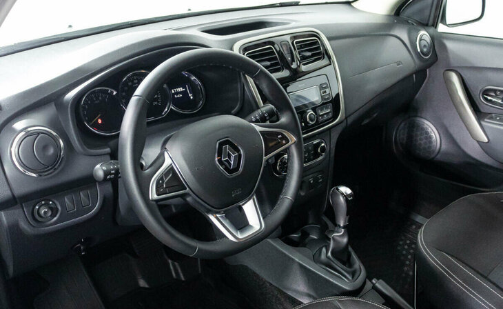Renault Sandero - Фото 6