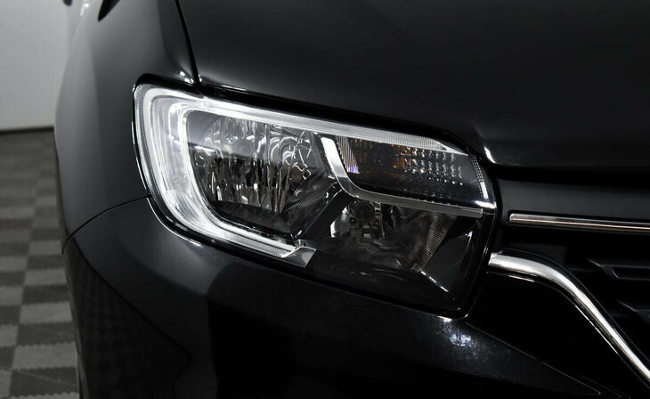 Renault Sandero - Фото 6