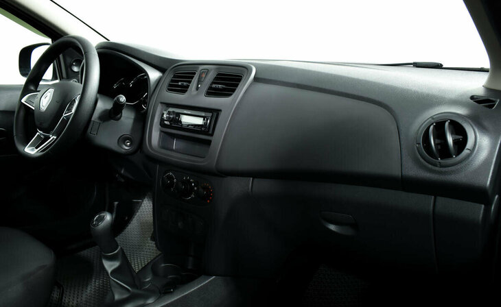 Renault Sandero - Фото 7