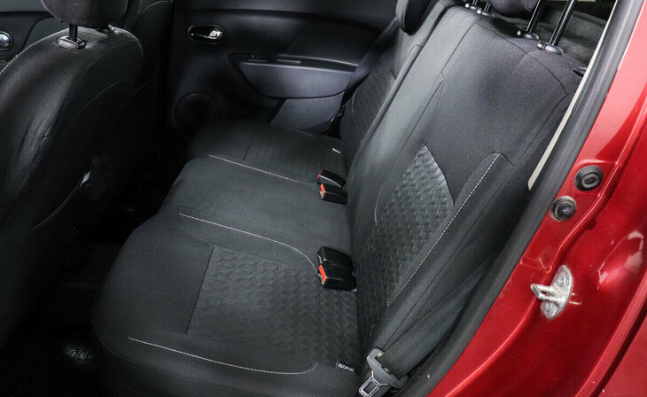 Renault Sandero - Фото 10