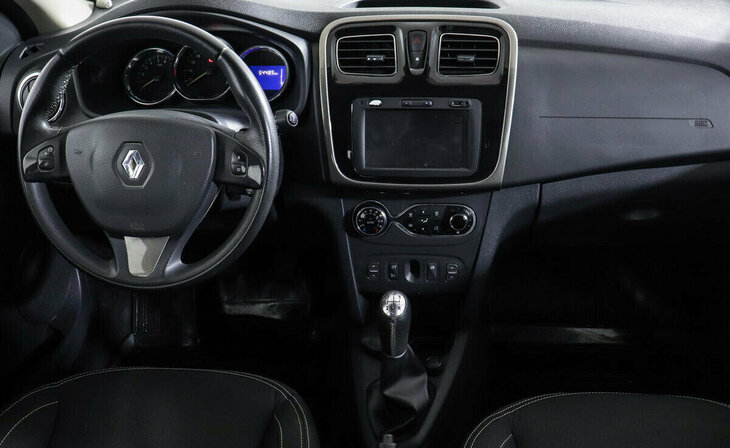 Renault Sandero - Фото 6