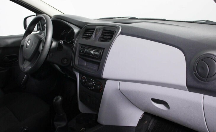 Renault Sandero - Фото 5