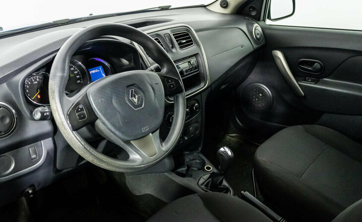 Renault Sandero - Фото 6