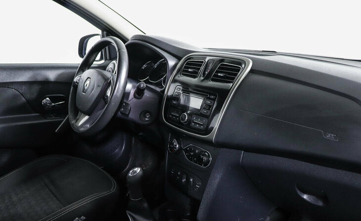 Renault Sandero - Фото 4