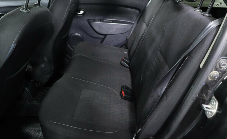 Renault Sandero - Фото 8